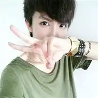 卷发成熟男人头像微信头像图片大全