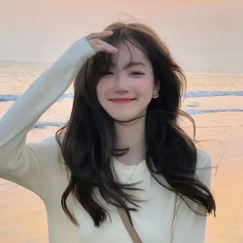 小众女头六便士很多但月亮只有一个