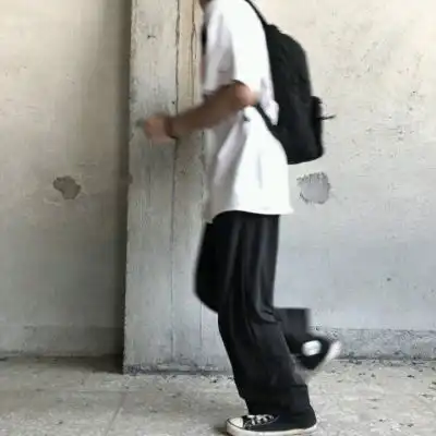 顾云曦文艺小清新真人部位男头