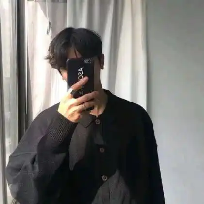 手机控男生头像精选,不要把太多的时候浪费在手机上