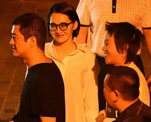 李亚鹏许晴恋情曝光窦靖童是红娘时隔17年冲盈cp再相恋