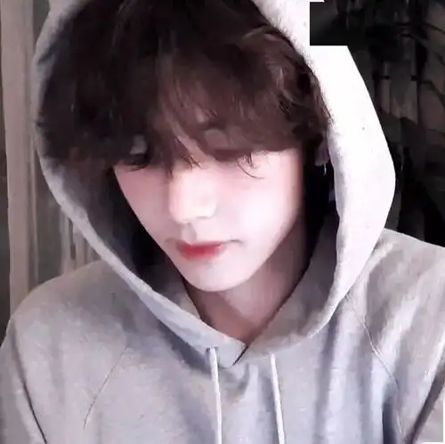 男生头像丨我是个平庸无趣的人me