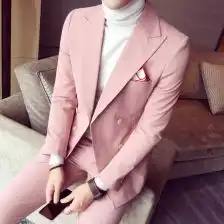 粉色西装男