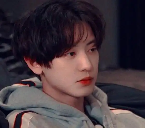 五官不过关的男生别剪寸头了,这3个发型让你异性缘爆棚