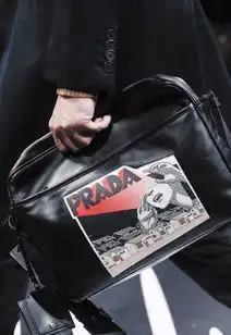 感觉又有一大波男包卷席时尚圈啦