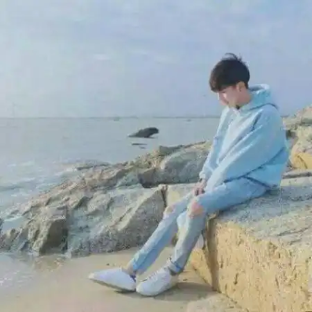 微信男生头像帅气冷酷真人潇洒是为了我自己