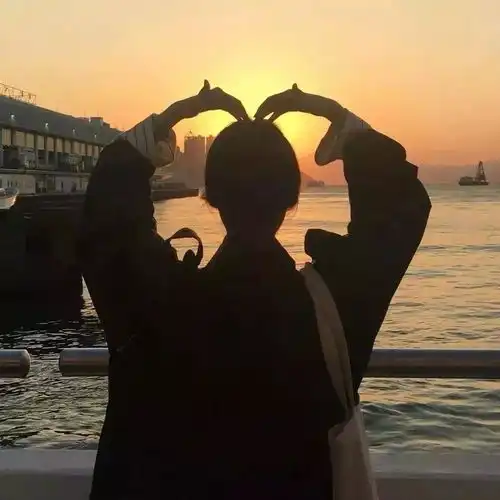 很走心的直播吸引人的个性签名句句写到心底