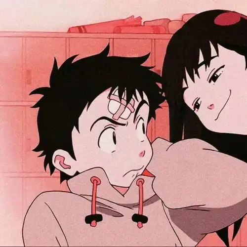 今天有个男的因为找不到好看头像哭了,吓死我了,还好我是女的