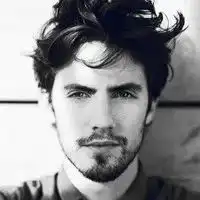 男生头像优质男生头像高清帅气拿手机自拍的男生第141期