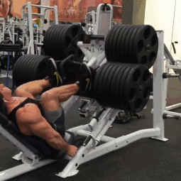 他令欧美健身圈闻风丧胆,又一个绿巨人诞生