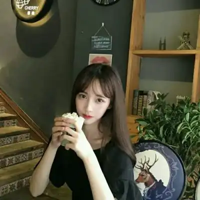 00后霸气姐妹头像超拽两人和有趣的人一起浪费人生