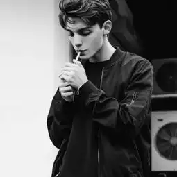 欧美男头你别再走向别人了我看qq男生头像我要个性网