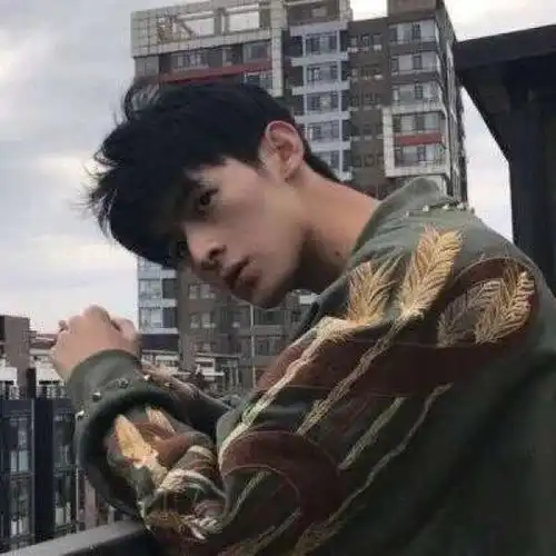 男生头像随性一点