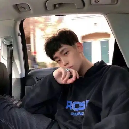 精选100张新年微信头像,任你挑选