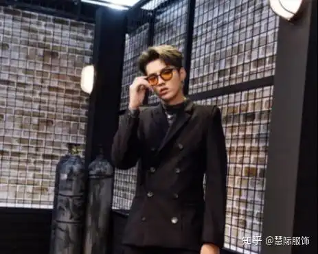 西装,一个成熟男人超有魅力的存在