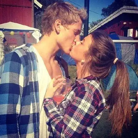 句句戳心的虐心句子,最近朋友圈很火