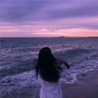 海边背影头像唯美漂亮长路漫漫孤独作伴
