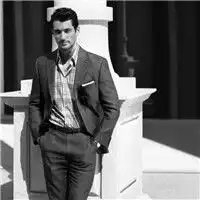 行走的荷尔蒙帅气大叔大卫甘迪头像