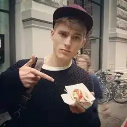 2018qq头像男生欧美帅气迷人小清新要时间嘉许等春风得意