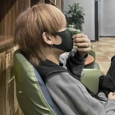 祁宋ins酷帅真人文艺范男生头像