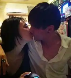李荣浩求婚戒指约88万,前女友分手后抑郁,被指忘恩负义