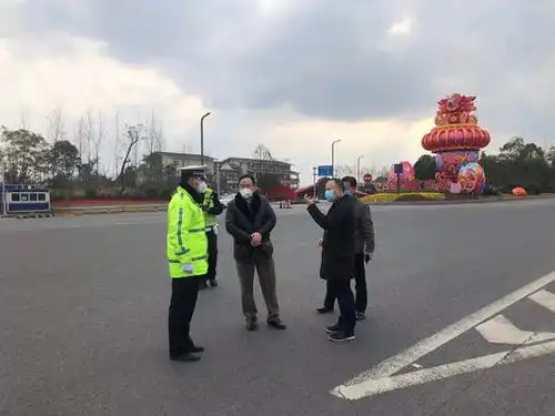 自贡规定公交车出租汽车网约车司乘必须戴口罩乘客不戴口罩可拒载