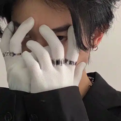 酷帅酷帅的男生头像