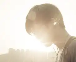 谁有高清男生意境唯美头像