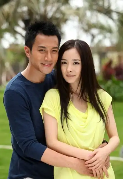 曾令人羡慕的12对女强男弱情侣,前8对已分手,剩下要挺住