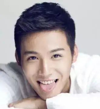 冬季男生发型新选择小清新短发帅气来袭