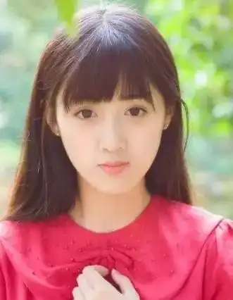 卷发还是直发根据脸型选才不会出错