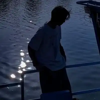 头像男生头像biubiubiu