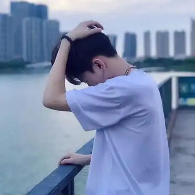 2023最新干练优质男生头像