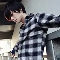 发一些你喜欢的男生头像,多一点我,有悬赏的哦