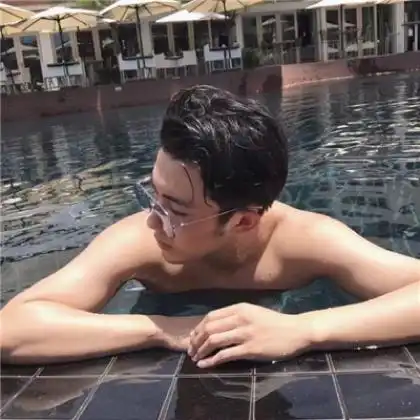 个性有点二成熟一点的男性适用头像,送给我行我素的男生