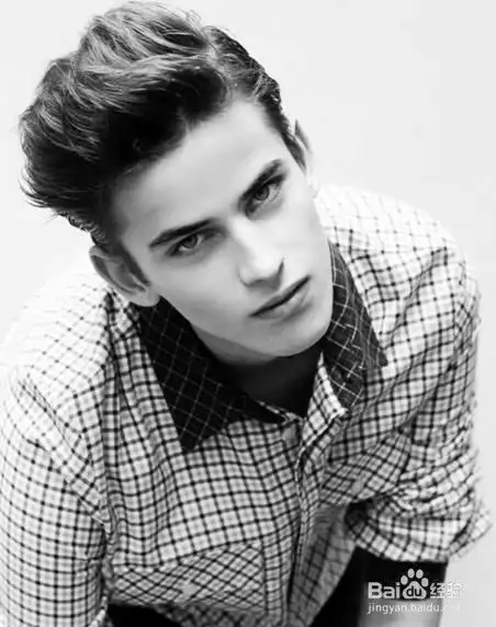 女孩子遇到色狼应该怎么办