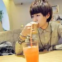 黑白失恋男生头像带字微信头像图片大全