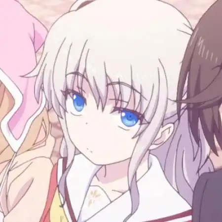 我闺蜜有男朋友,但我想跟她一起用闺蜜头像,但我闺蜜男朋友也要和我闺蜜用情侣头像,有木有二者兼并的头像