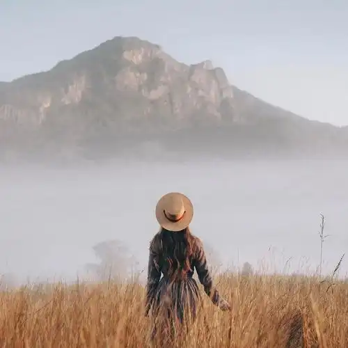 微信头像这样拍,好看不撞款