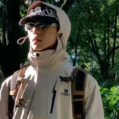 男士头像失之坦然,得之淡然