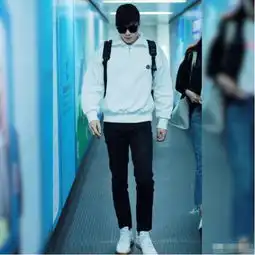 帽子加口罩成男星标配李易峰清爽,刘昊然变潮男,范丞丞清新