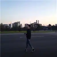 我的孤单你的心事陌陌头像男生小清新