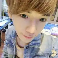 青春阳光帅气温暖男生头像