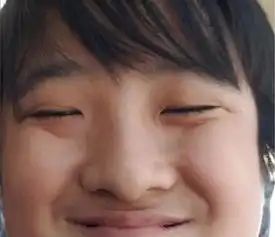 男星的4个小奶狗,费曼搞怪,看到图四,网友我在等你长大