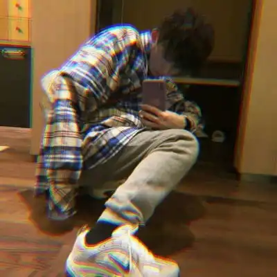 林鹤居颓废夜晚暗黑男神男生头像