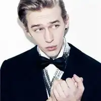 欧美性感男生qq个性头像就算他有多坏都有人喜欢