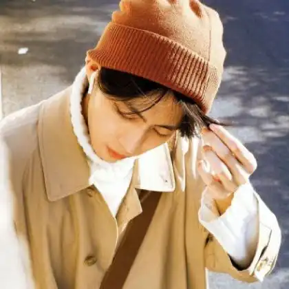 帅气伤感的男生头像,连伤心的样子都这么好看了