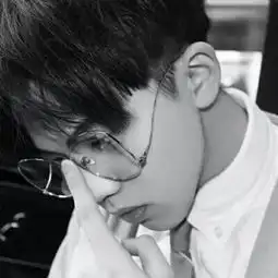 hl暗色系酷毙的男生头像