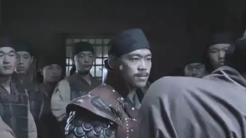 狄仁杰嚣张捕快把狄仁杰当犯人,竟敢当众掌掴皇室千牛卫悬疑
