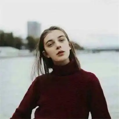 女生欧美头像复古街拍头像,生来不讨喜的样子